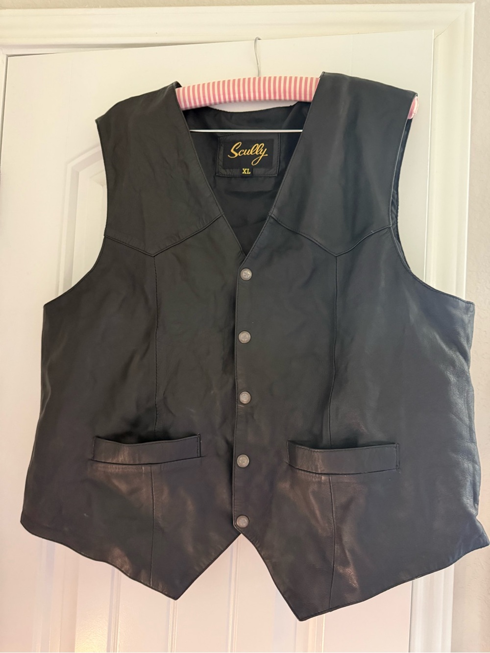 XL Scully Black Leather Vest with Dark Navy Lining